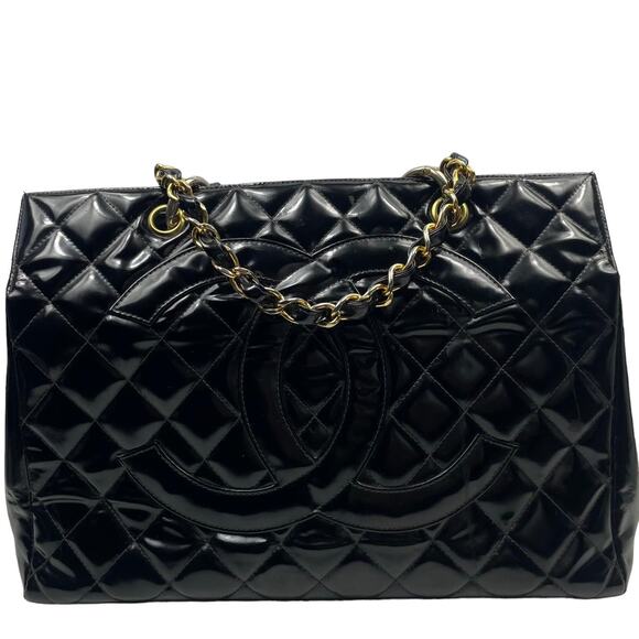 CHANEL Handbags - 💎✨BEAUTIFUL✨💎Authentic Chanel Tote Patent Leather Bag Black